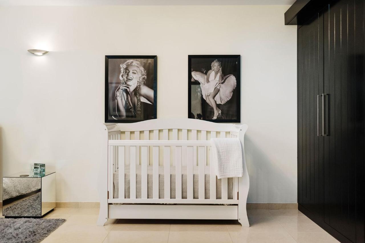 Villa Insignia Фемес Экстерьер фото