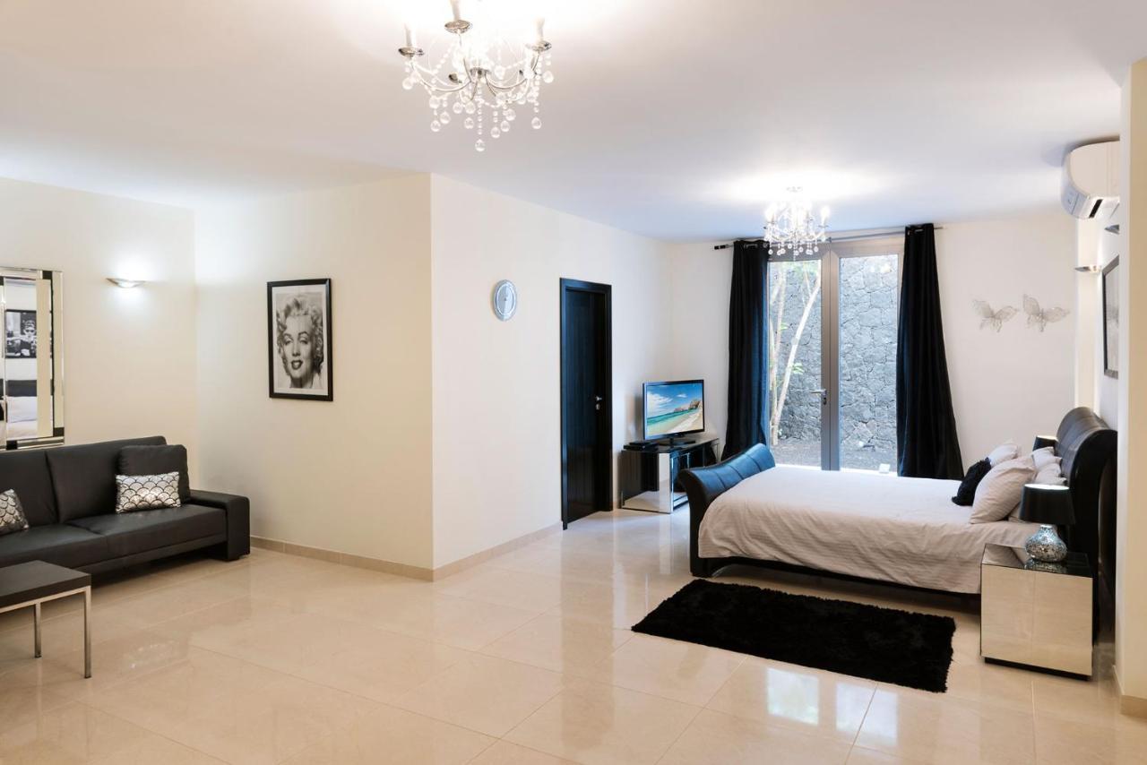 Villa Insignia Фемес Экстерьер фото
